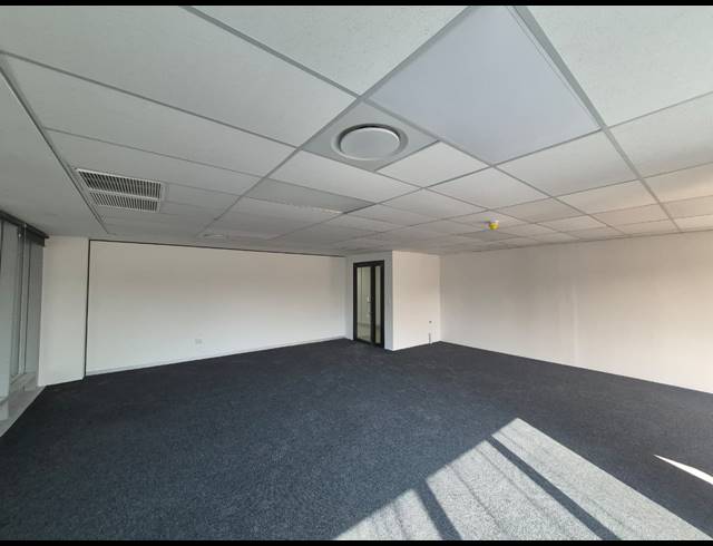 196M² OFFICE TO LET IN SANDTON CENTRAL
